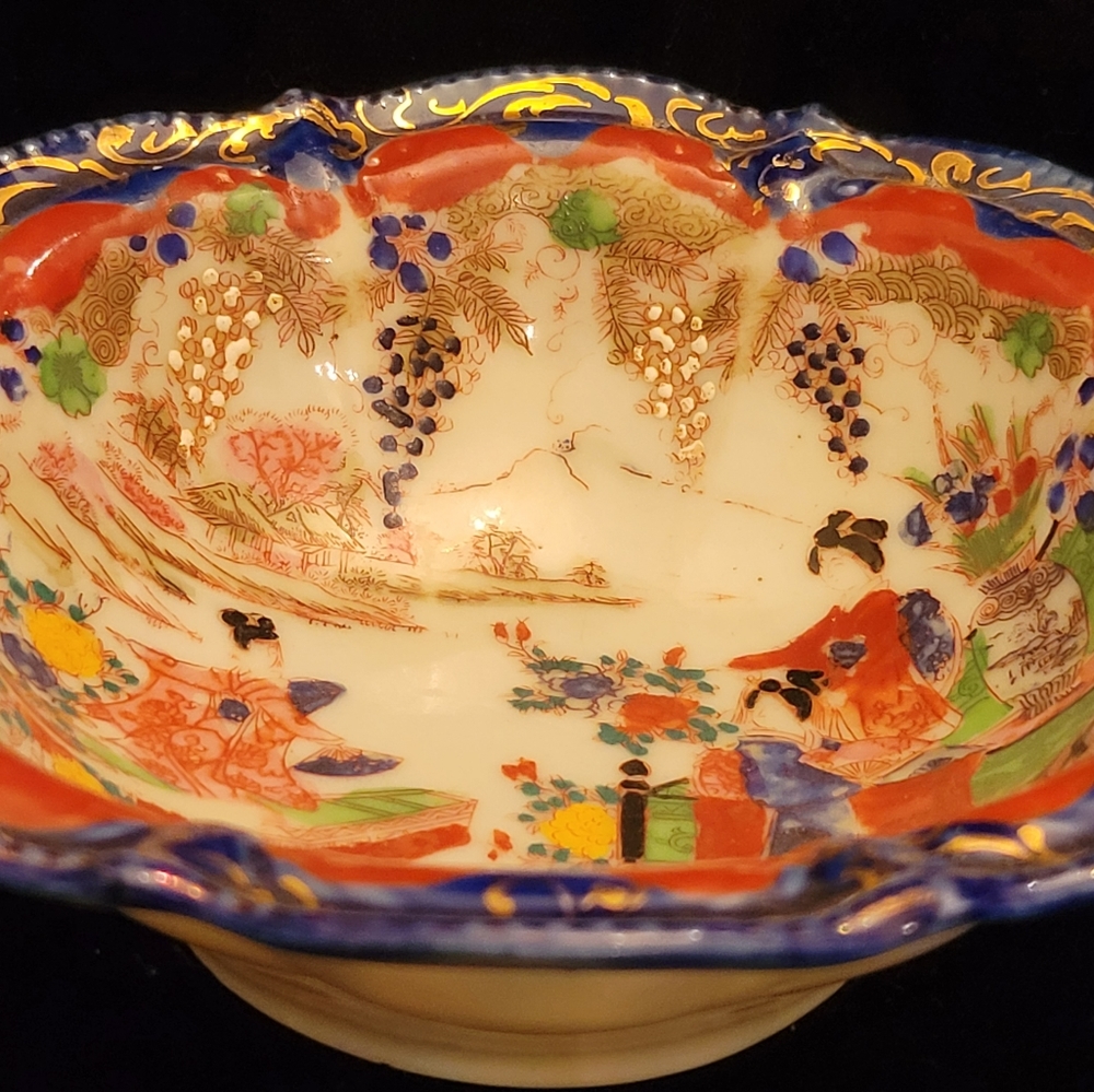 Gorgeous GEISHA GIRL Handled Bowl BLUE w/ GOLD TRIM Scenic Flowers. Marked - Picture 3 of 6